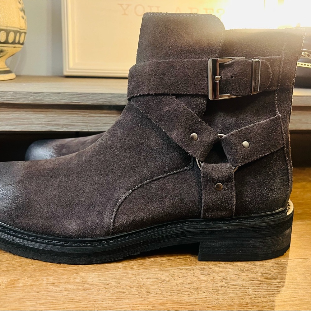 Men's Suede Buckle Ankle Boots - Brown